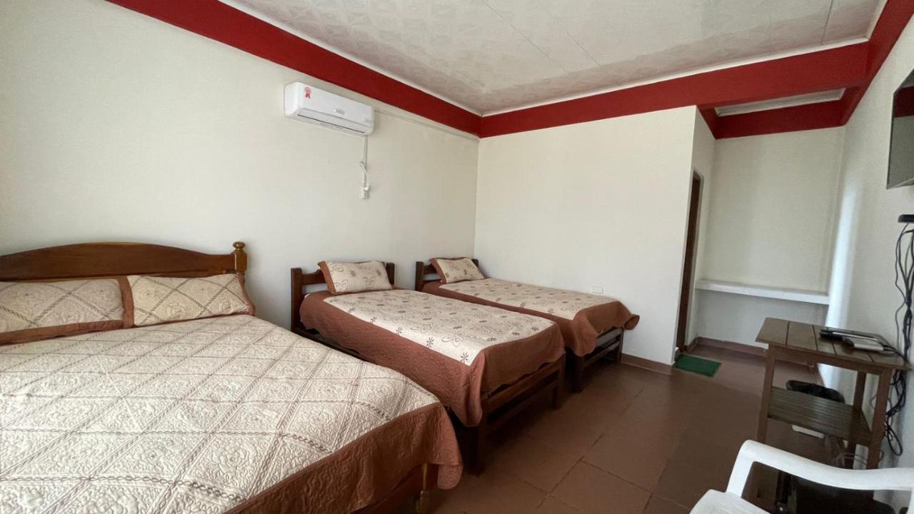 Hotel Puerto Selva Villa Tunari Exteriér fotografie
